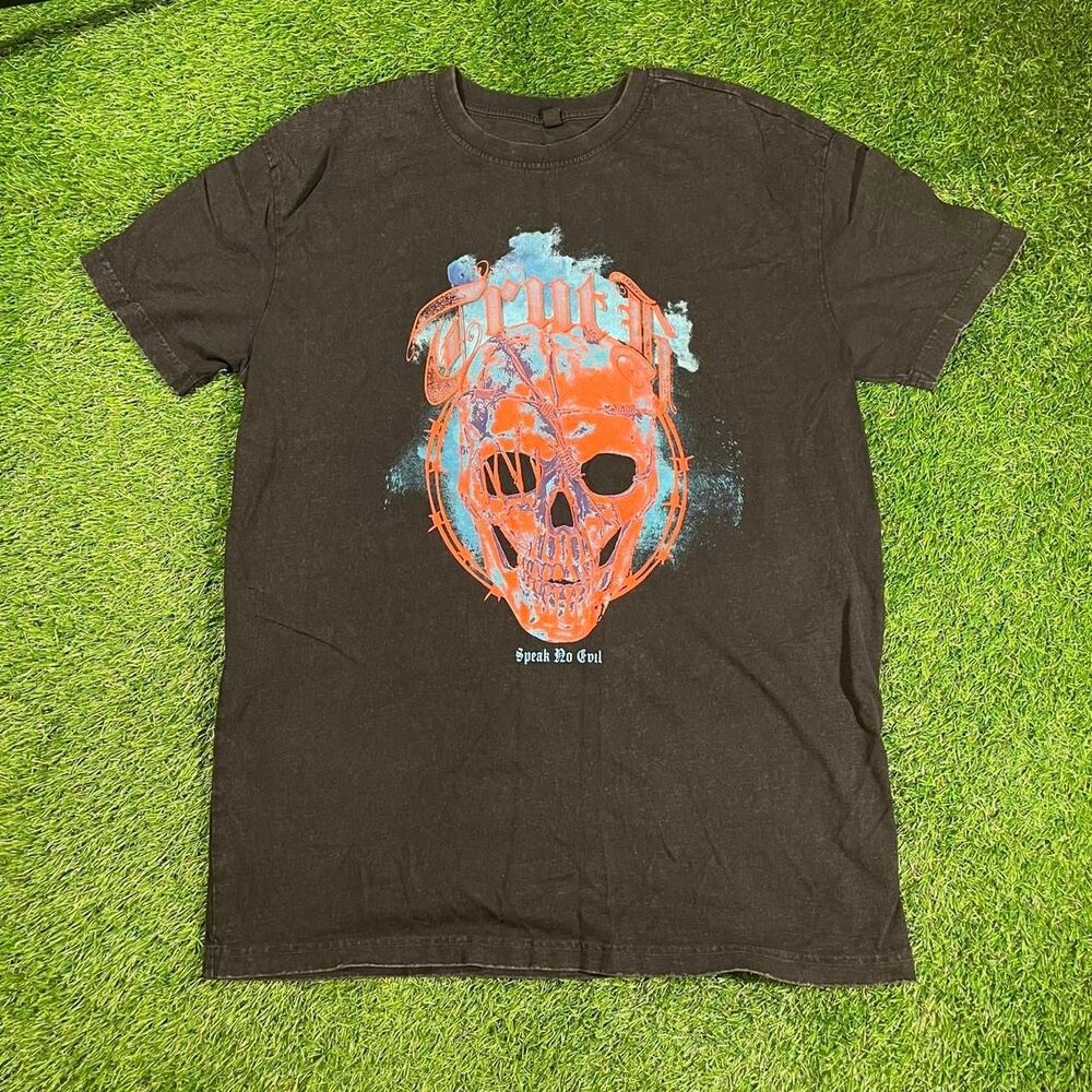 Hot topic men's grunge black vintage wash orange skull graphic T-shirt size S
